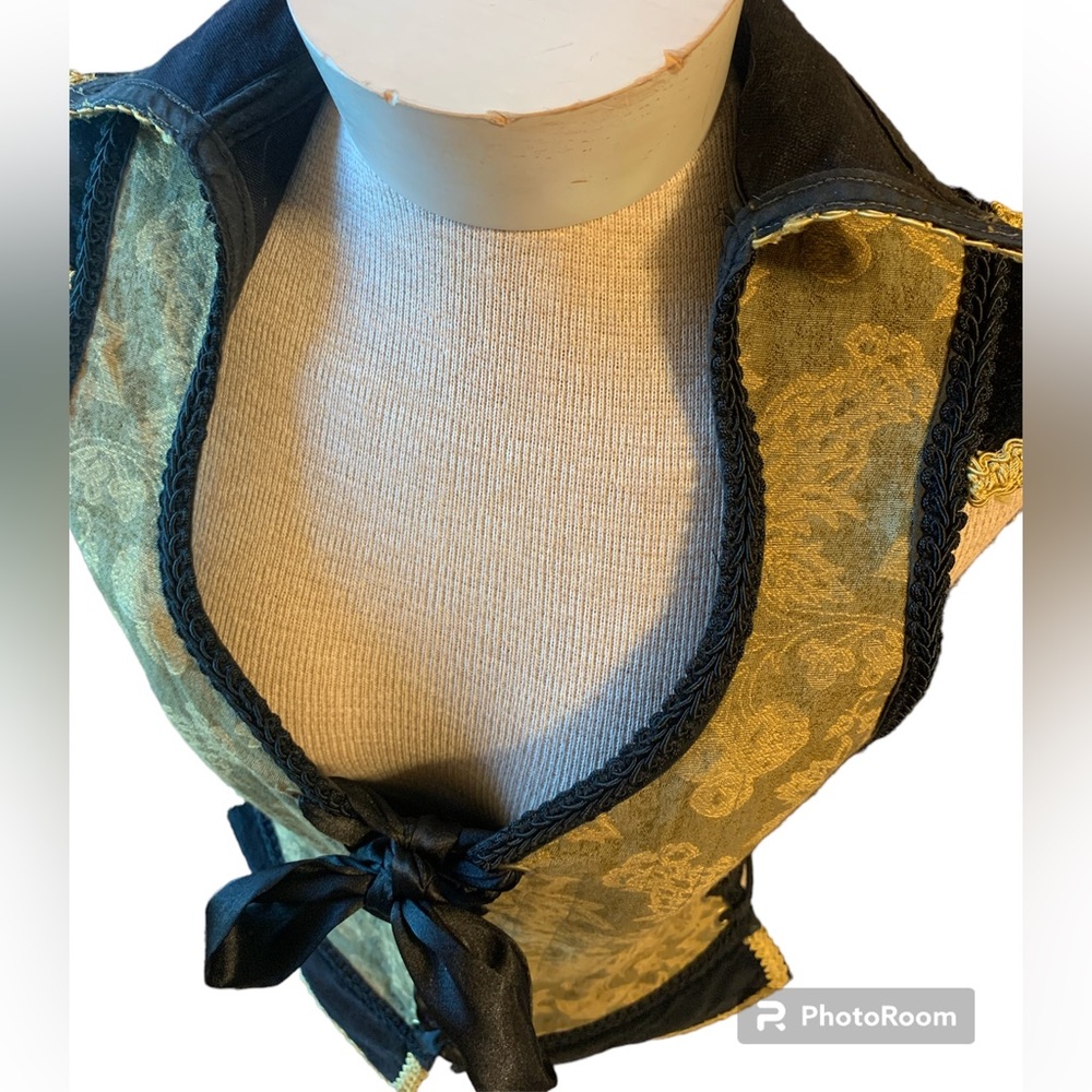Handmade Brocade Steampunk Adjustable Corset - Picture 7 of 11